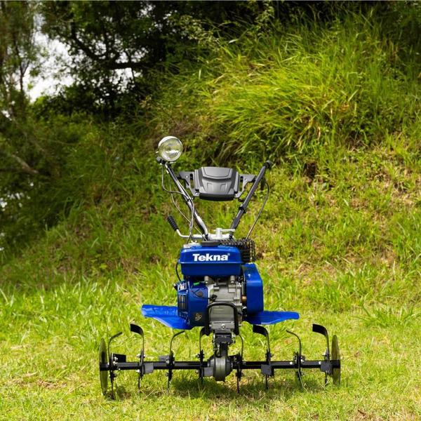 Motocultivador Gasolina 7HP com Rodas e Enxadas TK90R TEKNA Imagem de Motocultivador Gasolina 7HP com Rodas e Enxadas TK90R TEKNA