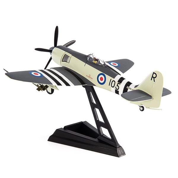 Imagem de Motor city classics Hawker Sea Fury FB MK. II 804 Squadron 1:72