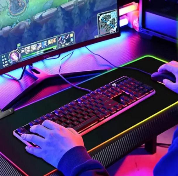 Mouse Pad Led RGB 7 Modos de Iluminação Preto Liso - Bmax Imagem de Mouse Pad Led RGB 7 Modos de Iluminação Preto Liso