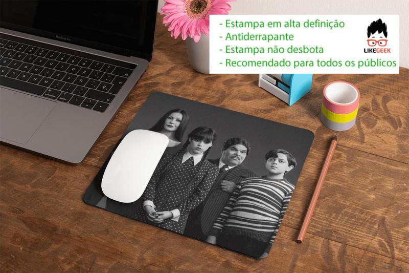 Imagem de Mousepad Família Addams Modelo 1