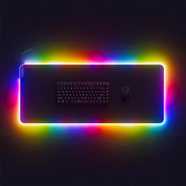 Imagem de Mousepad gamer hyte cnvs rgb deskmat preto bordas qrgb usb type-c - mat-hyte-cnvs-b