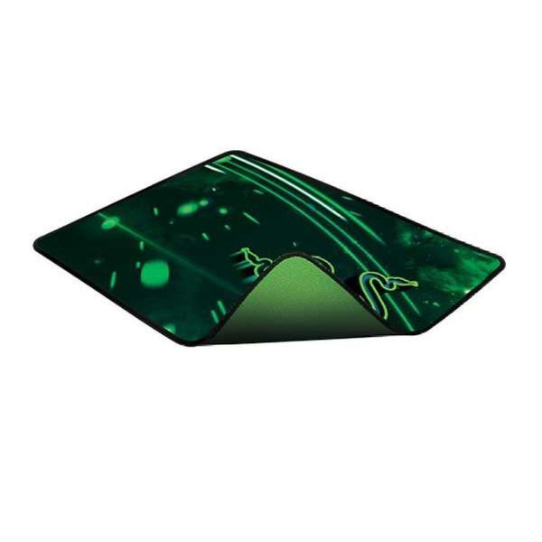 Mousepad Gamer Razer Goliathus Cosmic Speed Medio 355x254mm Imagem de Mousepad Gamer Razer Goliathus Cosmic Speed Medio 355x254mm