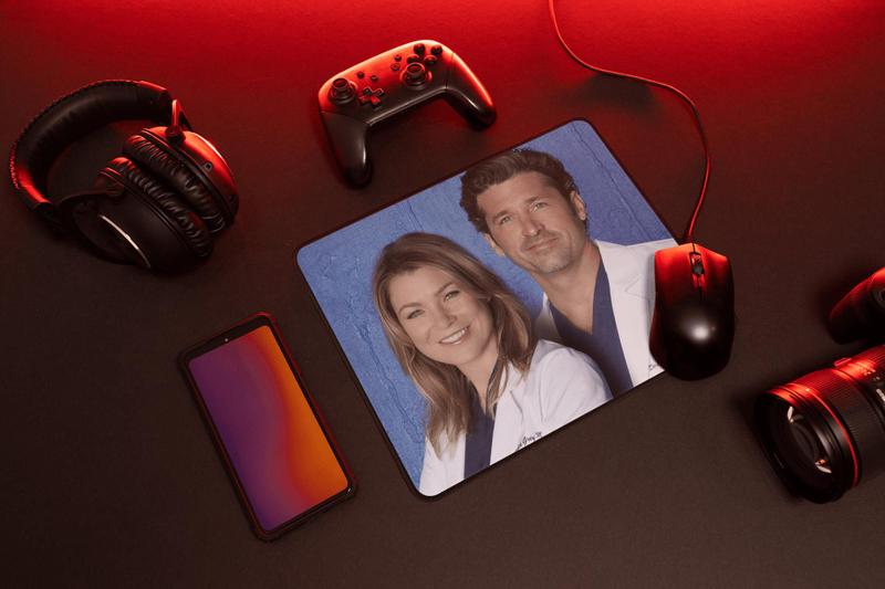 Imagem de Mousepad Meredith Grey e Derek Shepherd Modelo 2