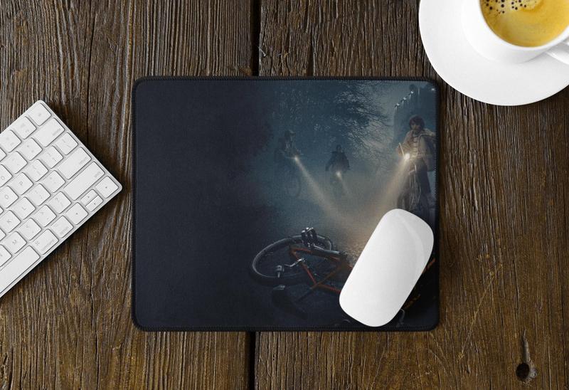 Imagem de Mousepad Mike,Lucas e Dustin Stranger Things Modelo 1