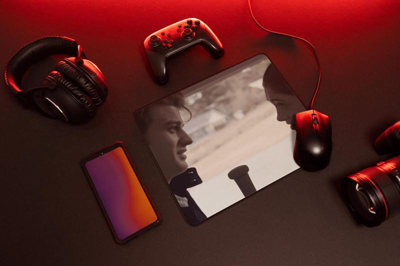 Imagem de Mousepad Steve e Nancy Stranger Things