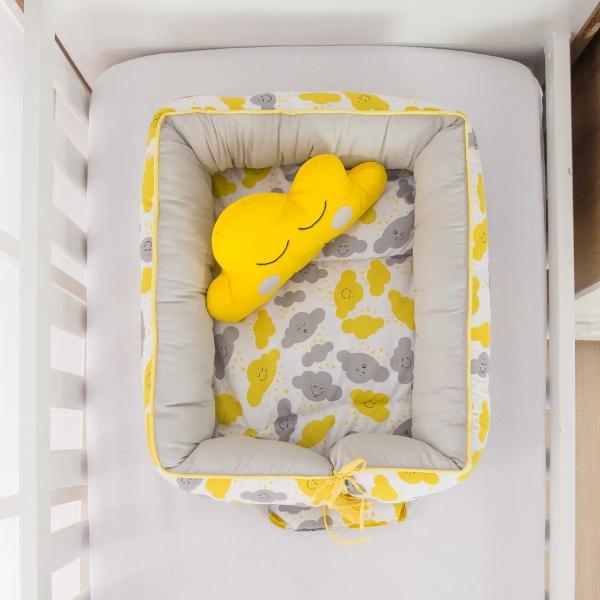 Ninho Redutor De Berço Para Bebê Nuvem Chuva De Amor Amarelo - Casa Pedro Imagem de Ninho Redutor De Berço Para Bebê Nuvem Chuva De Amor Amarelo