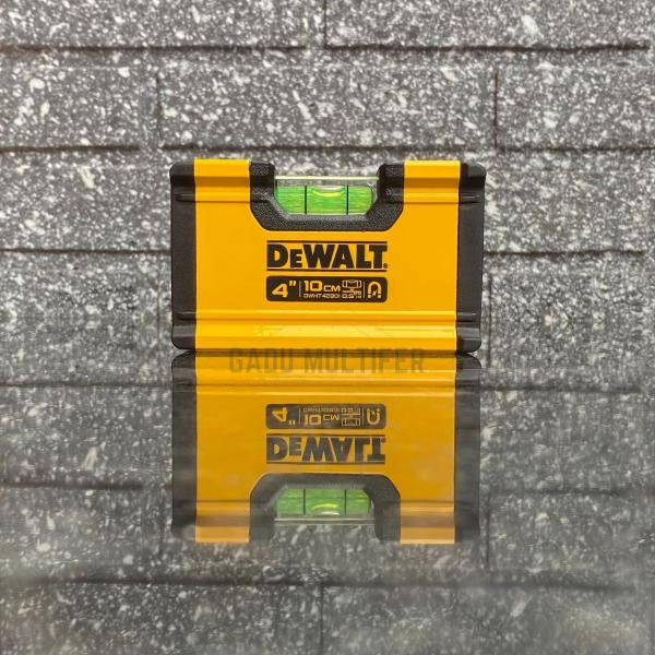 Nível De Mão Dewalt 4'' 10cm Com Bolha Alumínio E Base Magnética Gancho para Cintura Construção DWHT42801Portátil Imagem de Nível De Mão Dewalt 4'' 10cm Com Bolha Alumínio E Base Magnética Gancho para Cintura Construção DWHT42801Portátil