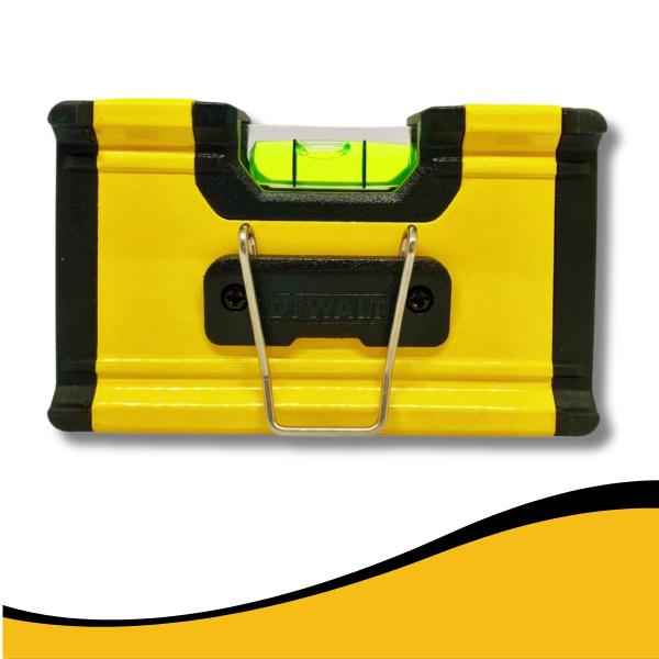 Nível De Mão Dewalt 4'' 10cm Com Bolha Alumínio E Base Magnética Gancho para Cintura Construção DWHT42801Portátil Imagem de Nível De Mão Dewalt 4'' 10cm Com Bolha Alumínio E Base Magnética Gancho para Cintura Construção DWHT42801Portátil