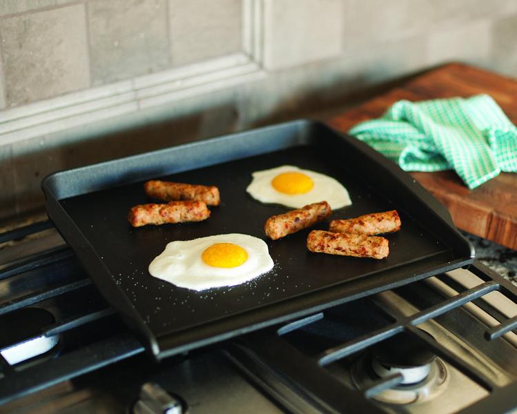 Imagem de Nordic Ware Stovetop Backsplash Griddle, Preto