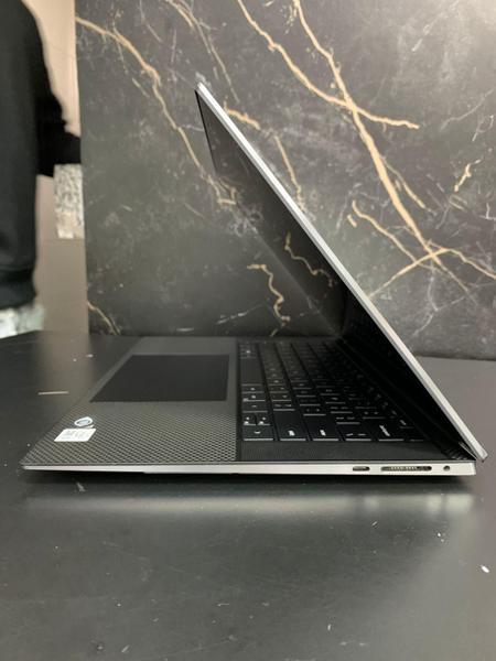 Imagem de Notebook Dell Precision 5550 I7-10Th 512Gb 32Gb Touch 15P