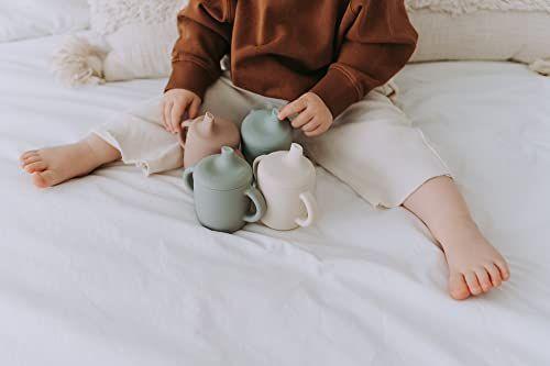 Imagem de O KIDSCO. Copo de Silicone Sippy e Copa de Treinamento para Bebê 6 meses+ Bico Macio e Alças Unbreakable Easy Grip para Bebês de 6-12 meses e Crianças 1-3 anos 6oz/180ml (Névoa Cinza e Rosa)