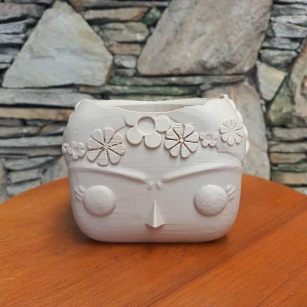 Imagem de Objeto Decorativo Pote Frida Estilo Boho 11x8x7cm PLA