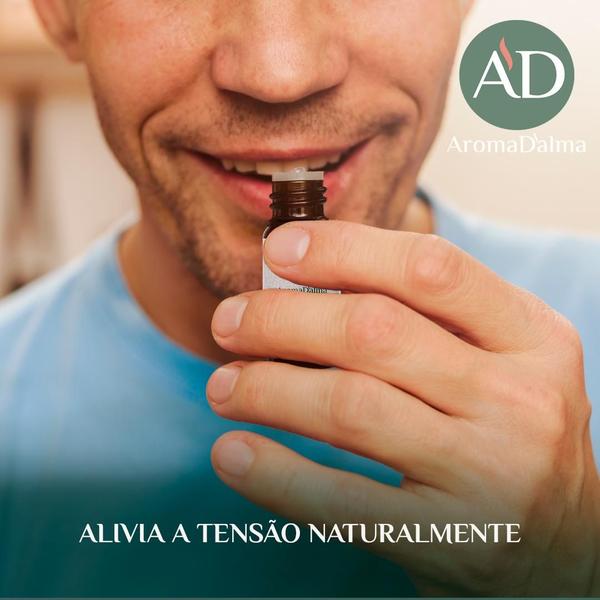 Imagem de Óleo Essencial De Vetiver 100% Puro - 10ml - Ideal Para Difusor, Aromaterapia e Cuidados Com a Pele I Aroma Amadeirado, Profundo e Terroso