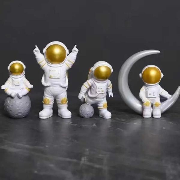 Imagem de Ornamento de Astronauta - 4 Peças para Decoração de Carro