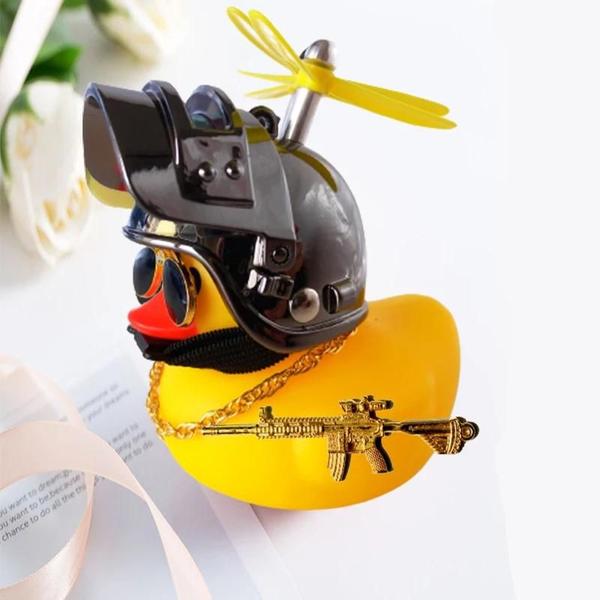 Imagem de Ornamentos de Pato Amarelo com Capacete para Bicicleta - Decoração para Moto