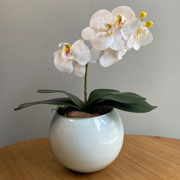 Orquídea Branca Artificial Arranjo no Vaso Branco Flores Permanentes - Decore Fácil Shop Imagem de Orquídea Branca Artificial Arranjo no Vaso Branco Flores Permanentes