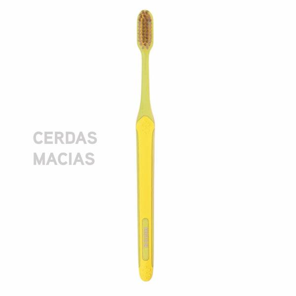 Imagem de Pack c/ 5 Escovas de Dentes Kess Basic Action Macia