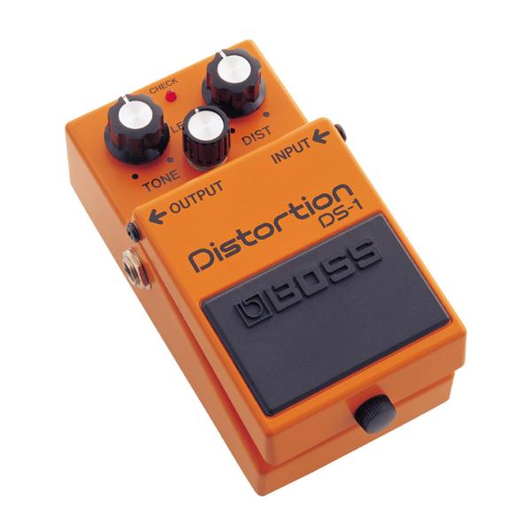 Imagem de Pacote de pedal de distorção BOSS DS-1 com fonte de alimentação e cabos