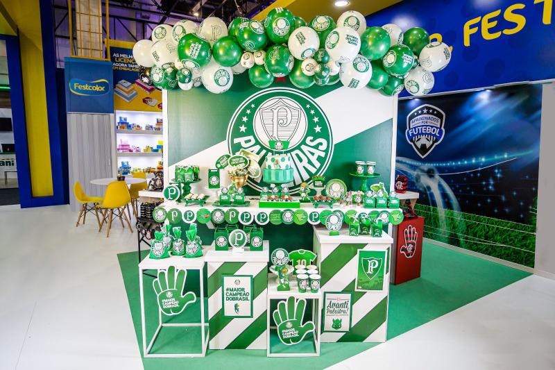 Painel festa PALMEIRAS decoração aniversário TNT 1,40m - FESTCOLLOR Imagem de Painel festa PALMEIRAS decoração aniversário TNT 1,40m