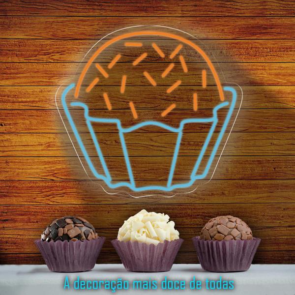 Imagem de Painel Neon Led Brigadeiro Decoração Doce Confeitaria