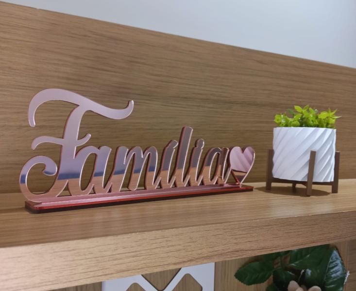 Imagem de Palavra Família Decorativa Acrílico e Mdf