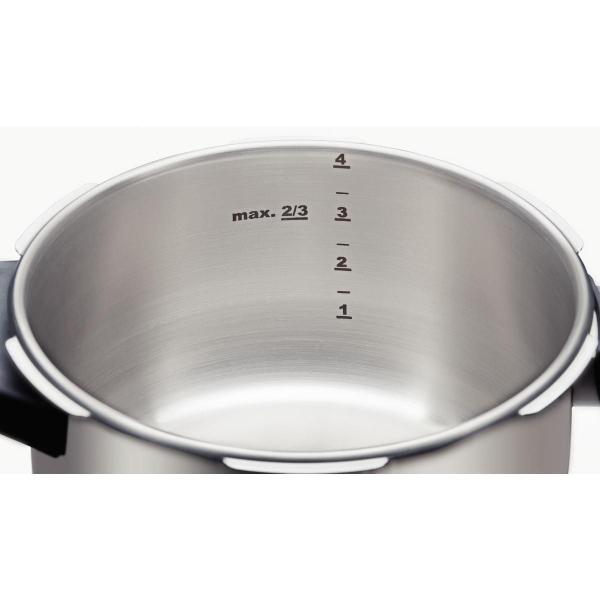 Panela De Pressão Tramontina Inox Fundo Triplo Solar 4,5L Imagem de Panela De Pressão Tramontina Inox Fundo Triplo Solar 4,5L