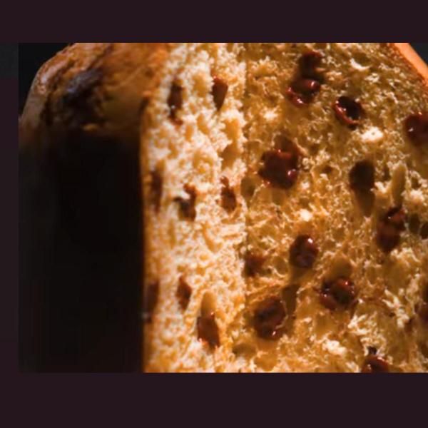 Imagem de Panettone Gotas Chocolate Ao Leite Casa Suíça 350g  3011