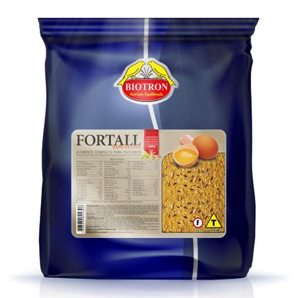 Papa de Ovo Fortall - 1 Kg - Biotron Imagem de Papa de Ovo Fortall - 1 Kg