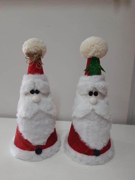 Imagem de Papai noel de isopor e tecido e lan, com 40cm altura