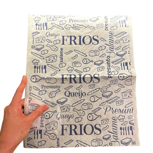 Papel Acoplado Estampa Frios 30x37cm Lanches e Frios - 400un - Anders Pack Imagem de Papel Acoplado Estampa Frios 30x37cm Lanches e Frios - 400un