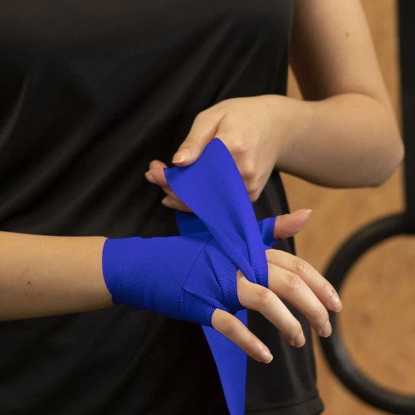 Par Bandagens Elásticas Muay Thai Vollo VFG137 3 Metros Azul Imagem de Par Bandagens Elásticas Muay Thai Vollo VFG137 3 Metros Azul