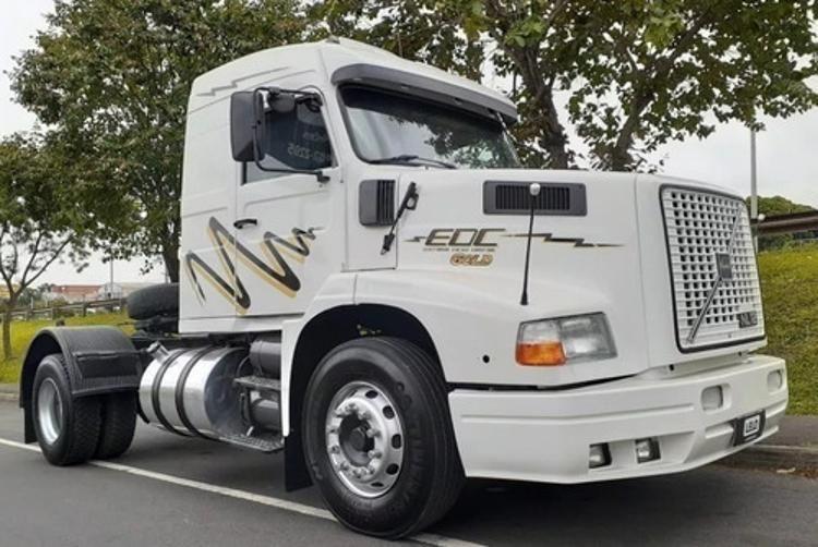 Imagem de Par De Amortecedor Dianteiro Volvo Nl-10/12 - 45092