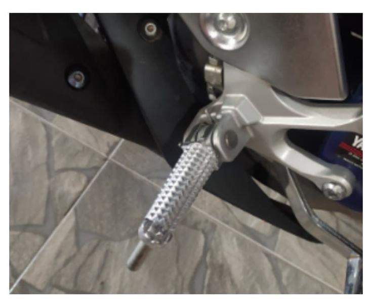 Imagem de Par Pedaleira Dianteira Aluminio Completa Yzf R3 2016 2017