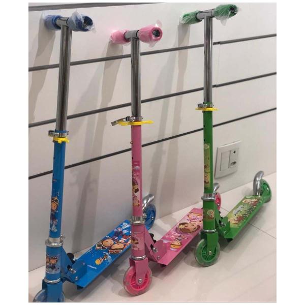 Imagem de Patinete Infantil 2 Rodas Luzes Dobravel Meninas  Scooter