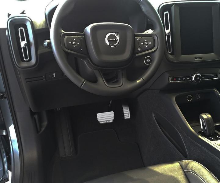 Imagem de Pedaleira Automático Aço Inox Prata Volvo XC40 2018 A 2020