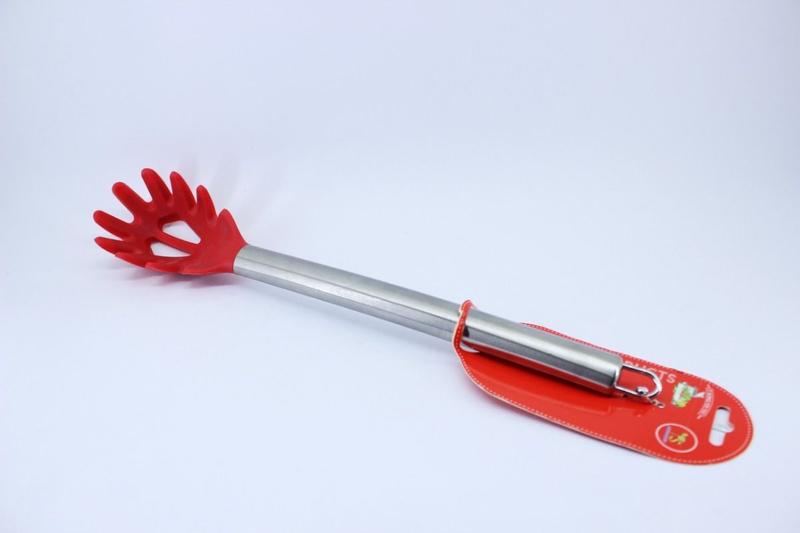 Imagem de Pegador Culinário de Silicone Vermelho com Cabo de Aço Inox Multiuso Para Massas, Macarrão, Salada 33x6cm Utensílio de Cozinha