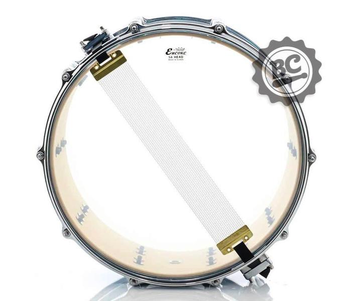 Imagem de Pele Encore Remo Ambassador Hazy Snare 10 Resposta de caixa (10625) com espessura clássica