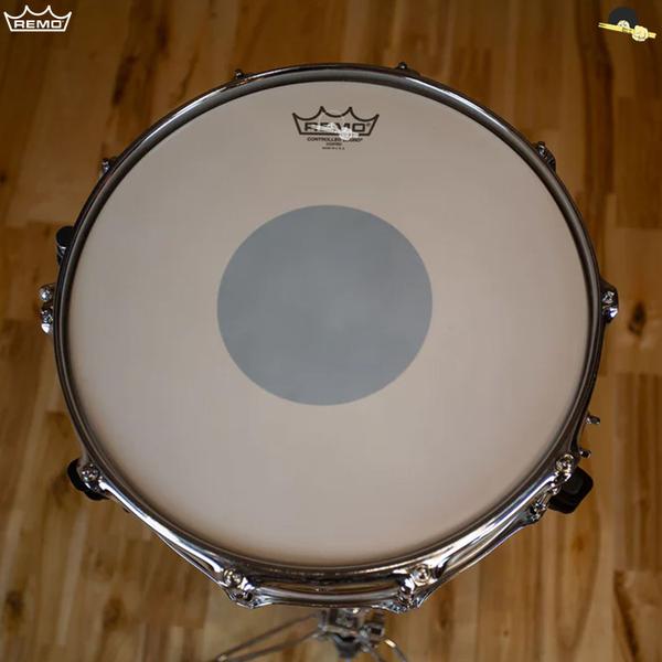 Pele para Caixa/Surdo 14 - Remo CS Controlled Sound Porosa com Bola Central Imagem de Pele para Caixa/Surdo 14 - Remo CS Controlled Sound Porosa com Bola Central