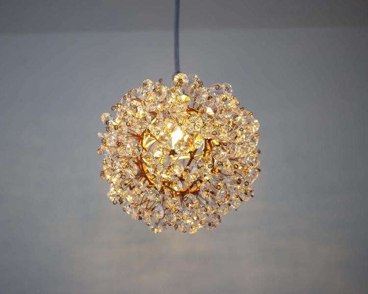 Pendente Bola Íris Cristal Dente de Leão Ninho Cobre - ILUMINAMUNDO Imagem de Pendente Bola Íris Cristal Dente de Leão Ninho Cobre