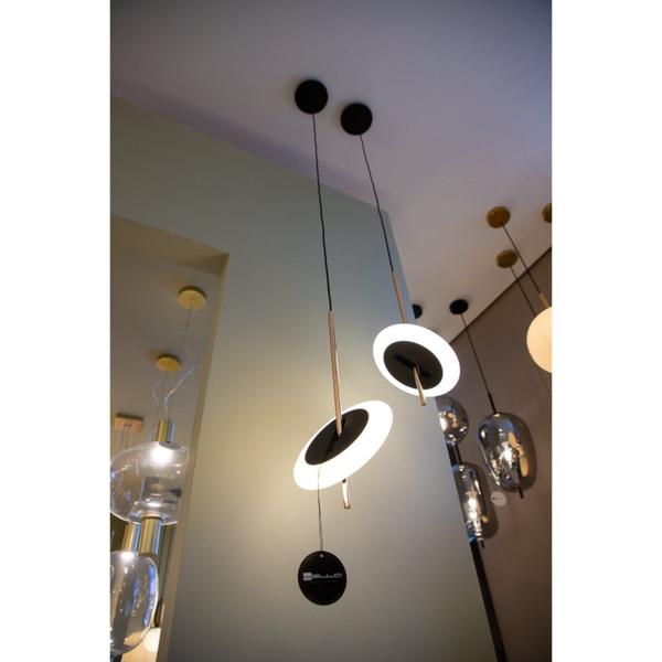 Pendente Uno 20x43cm Led Integrado 6w Ip20 Preto - Bella Iluminação Imagem de Pendente Uno 20x43cm Led Integrado 6w Ip20 Preto