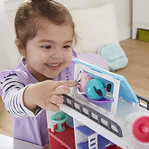 Imagem de Peppa Pig Peppa's Adventures Peppa's Family Motorhome Brinquedo pré-escolar, veículo para trailer, reproduz sons e música, idades a partir de 3 anos