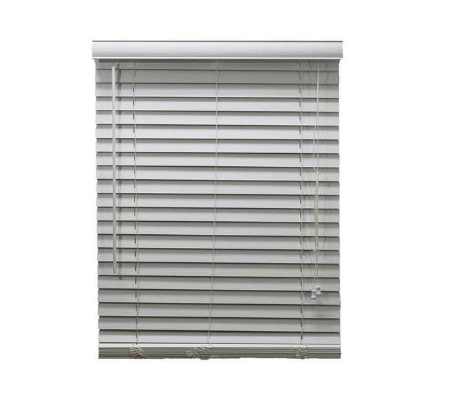 Imagem de Persiana Horizontal Pvc 50Mm Forest Branca 60 (L) X 160 (A)