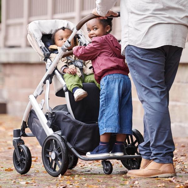 Imagem de PiggyBack Ride-Along Board UPPAbaby para carrinhos de bebê Vista