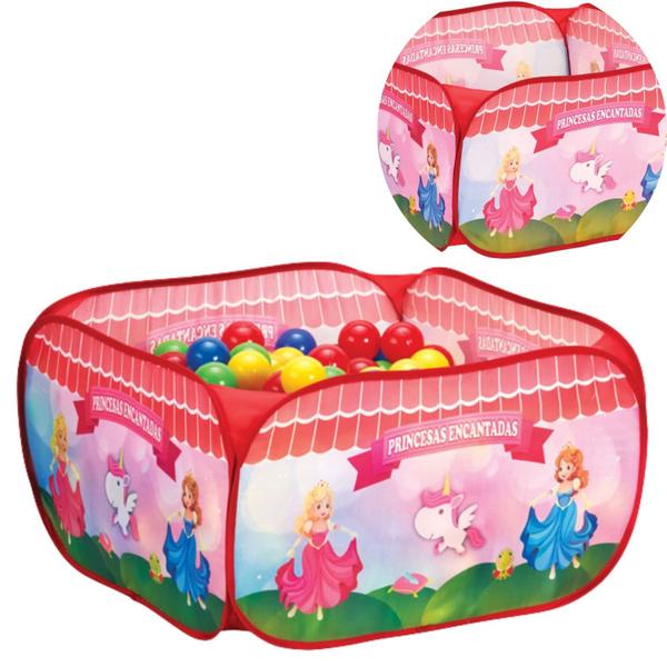 Piscina de bolinha infantil princesas encantadas com 48 bolinhas de plástico - STYLL BABY Imagem de Piscina de bolinha infantil princesas encantadas com 48 bolinhas de plástico