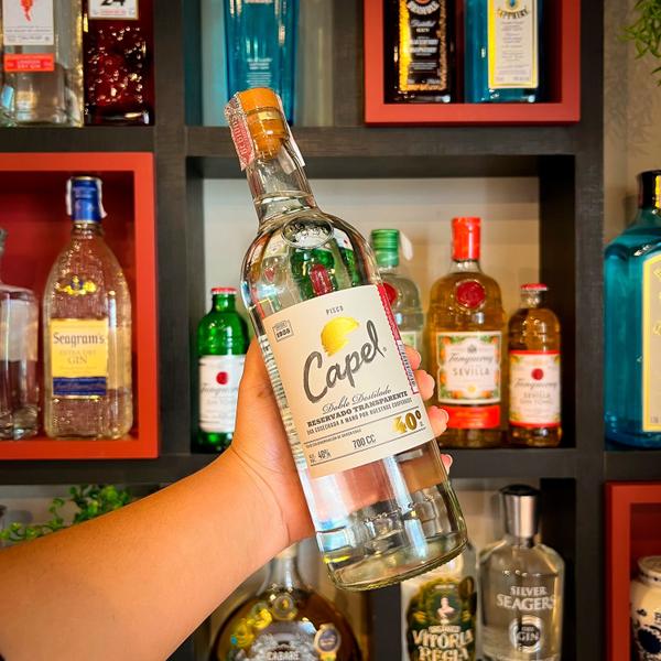 Pisco Reservado Transparente Capel 750ml Imagem de Pisco Reservado Transparente Capel 750ml