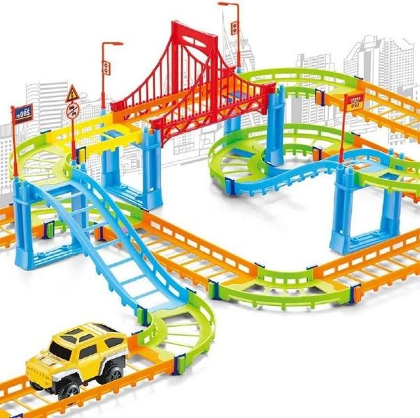 Imagem de Pista De Carrinhos Radical Trilha Magica Track Com Carrinho E Acessórios