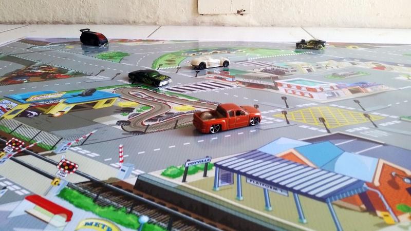 Imagem de Pista Para Carrinhos Hot Wheels Grande Cidade - 1,80x1,20m