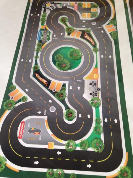 Imagem de Pista Para Carros Hot Wheels Pista + Aeroporto Mega 160X60Cm