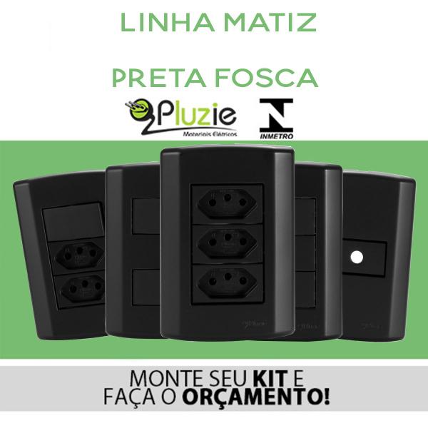 Imagem de Placa com 3 módulos cegos preto fosco Pluzie matiz modular