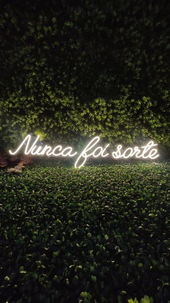 Imagem de Placa luminosa de NEON de led - NUNCA FOI SORTE... - 1m (A) x 20cm (L)